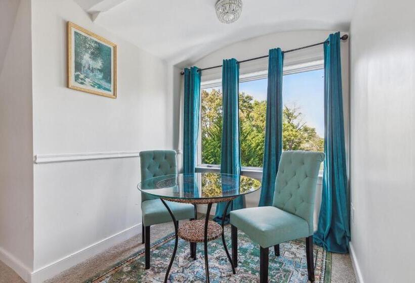 مبيت وإفطار The Columbia Inn At Peralynna