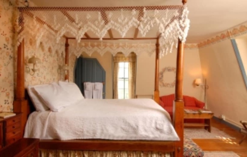 مبيت وإفطار The Robert Morris Inn