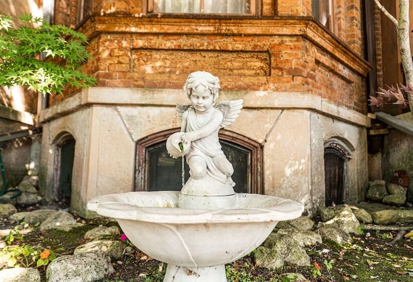 Vrooman Mansion B&b