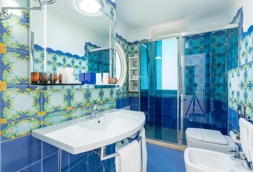 Paradiso Hotel Bovelacci