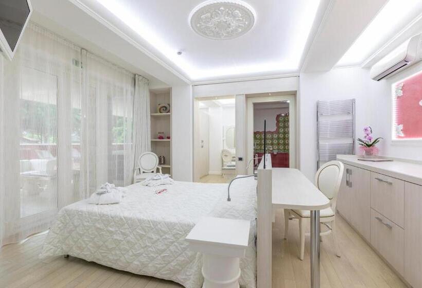 Paradiso Hotel Bovelacci