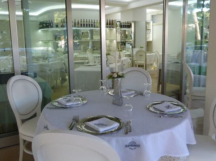 Paradiso Hotel Bovelacci