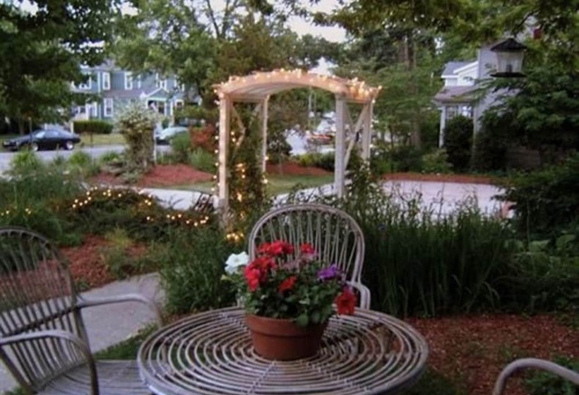 Boyden House Inn B&b