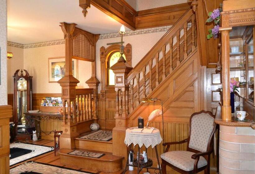 Cheney House Bed & Breakfast