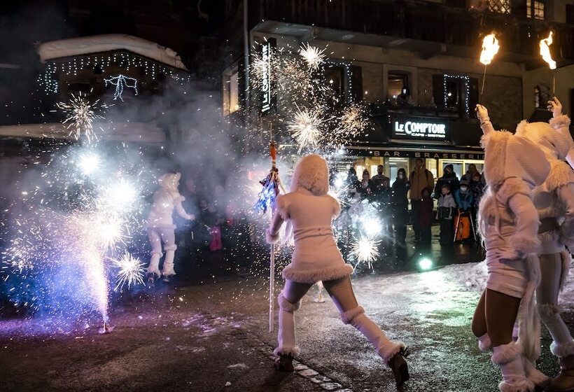 Châtel Réservation