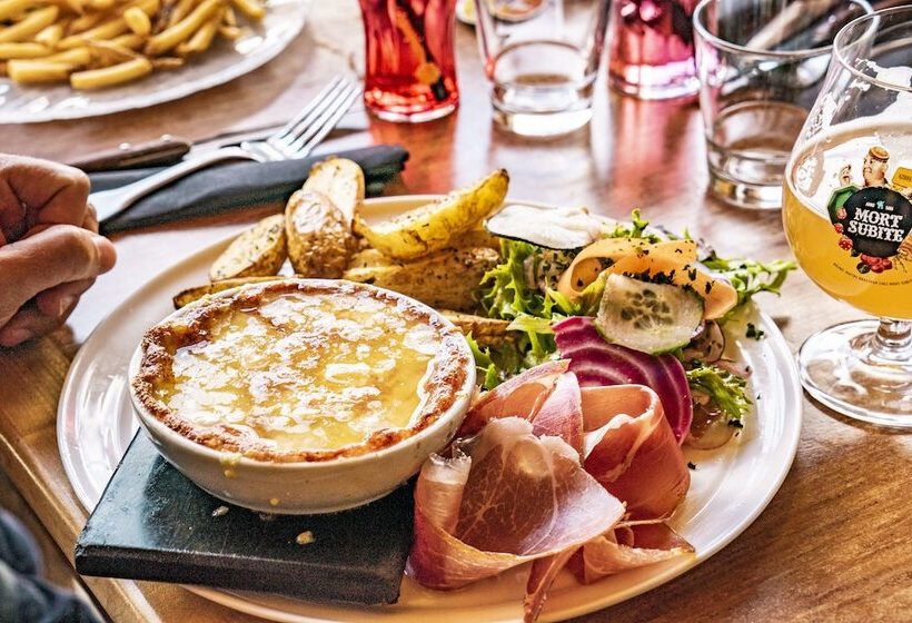 Châtel Réservation