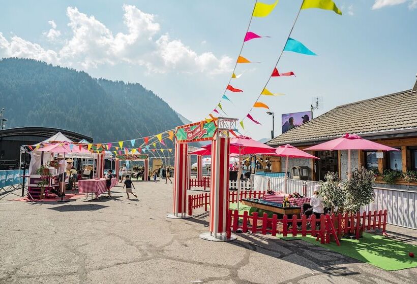 Châtel Réservation