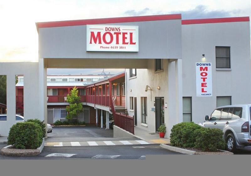 Downs Motel