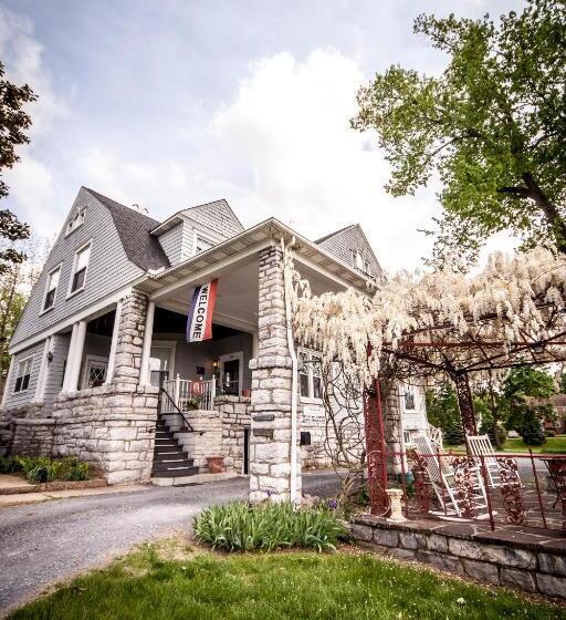 Friendly City Inn B&b