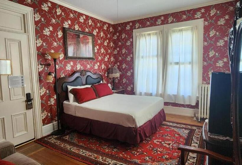 Greystone Manor Bed & Breakfast