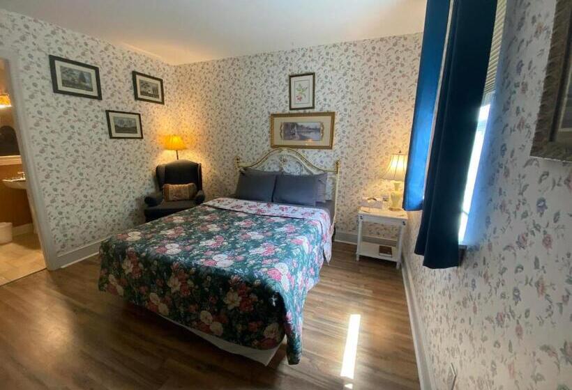 Greystone Manor Bed & Breakfast