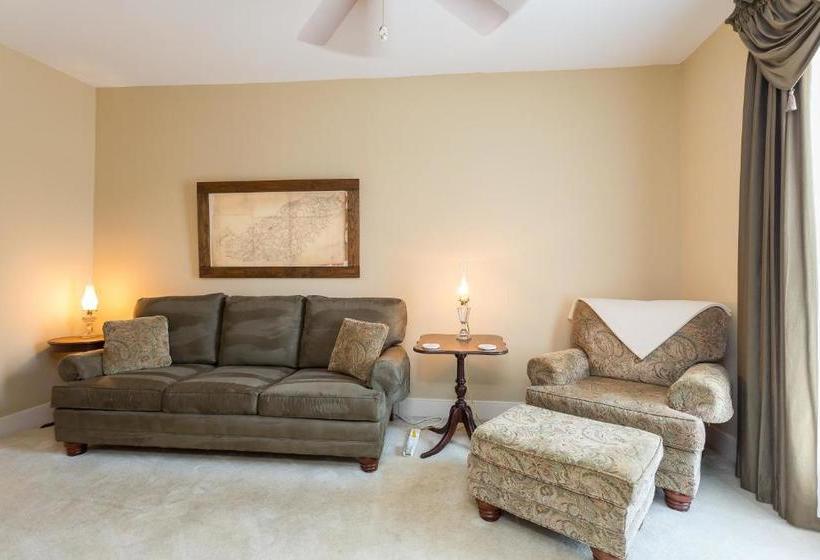 Holladay House Bed And Breakfast