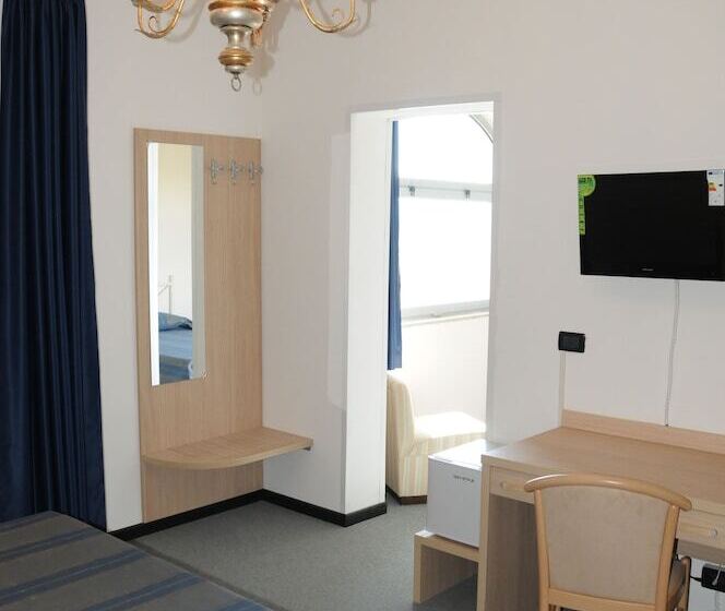 ホテル Albergo Villa Ester