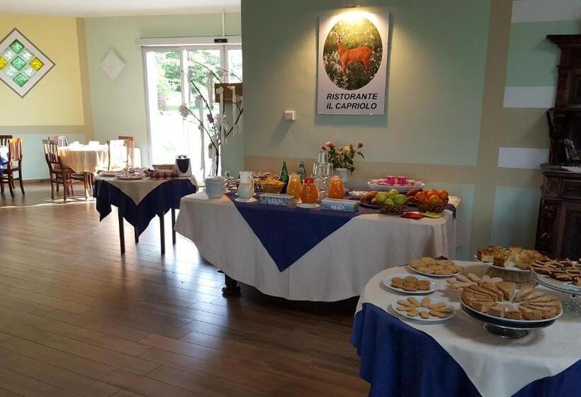 ホテル Albergo Villa Ester