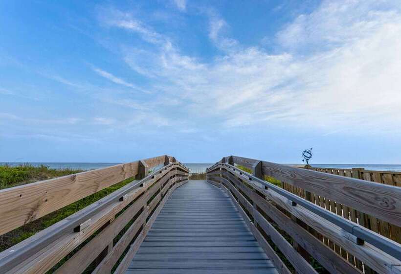 فندق Atlantic Beach Resort, A Ramada By Wyndham