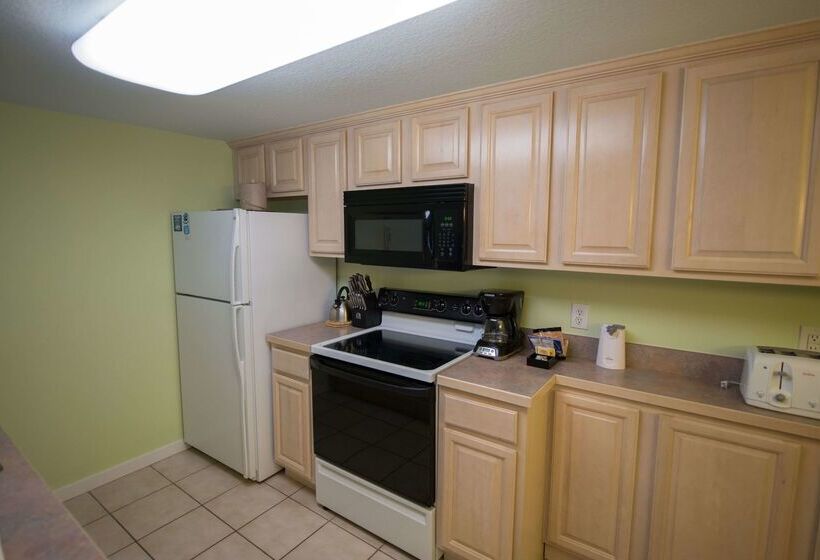 فندق Atlantic Beach Resort, A Ramada By Wyndham