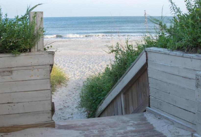 فندق Atlantic Beach Resort, A Ramada By Wyndham