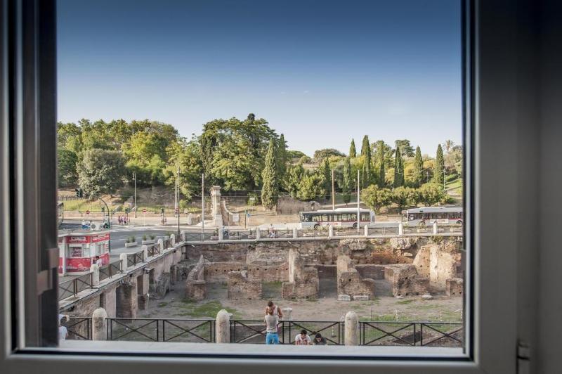 هتل B&b First Floor