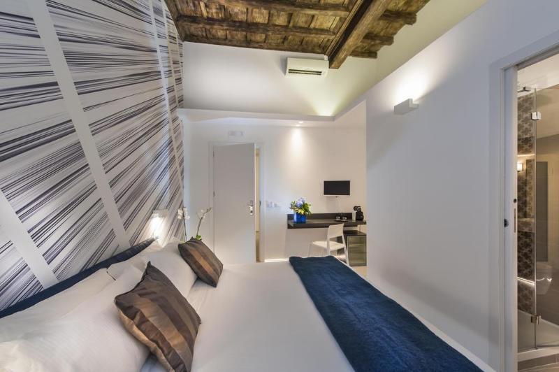 هتل B&b First Floor