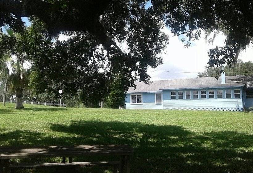 فندق Big River Marina & Lodge