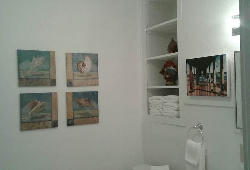 فندق Big River Marina & Lodge