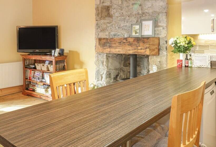 فندق Castle Apartment