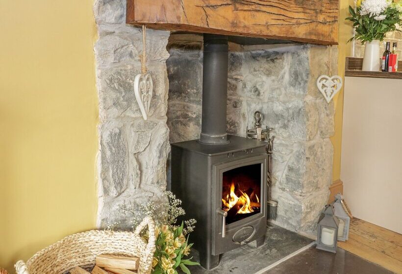 فندق Castle Apartment