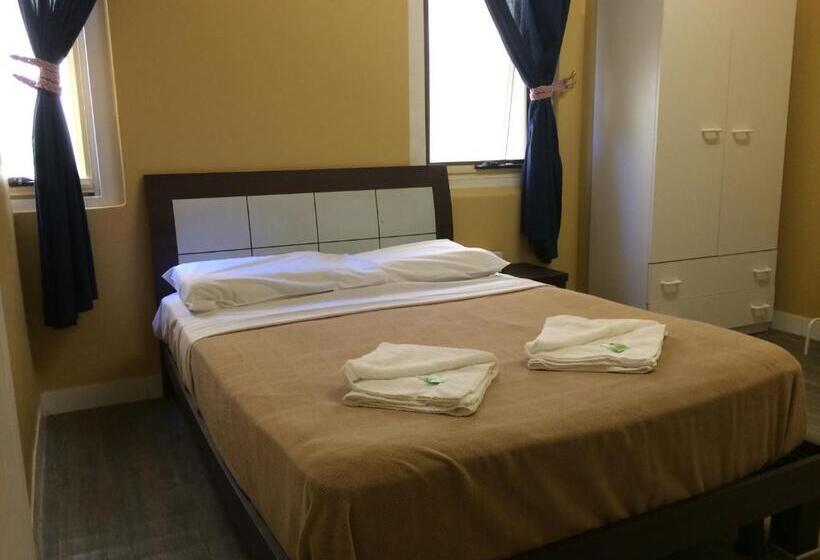 هتل Central Private