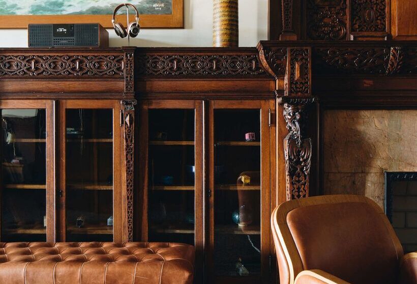 هتل Chicago Athletic Association, Part Of Hyatt