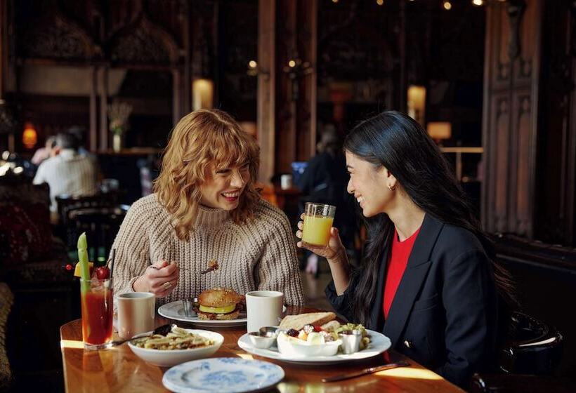 هتل Chicago Athletic Association, Part Of Hyatt