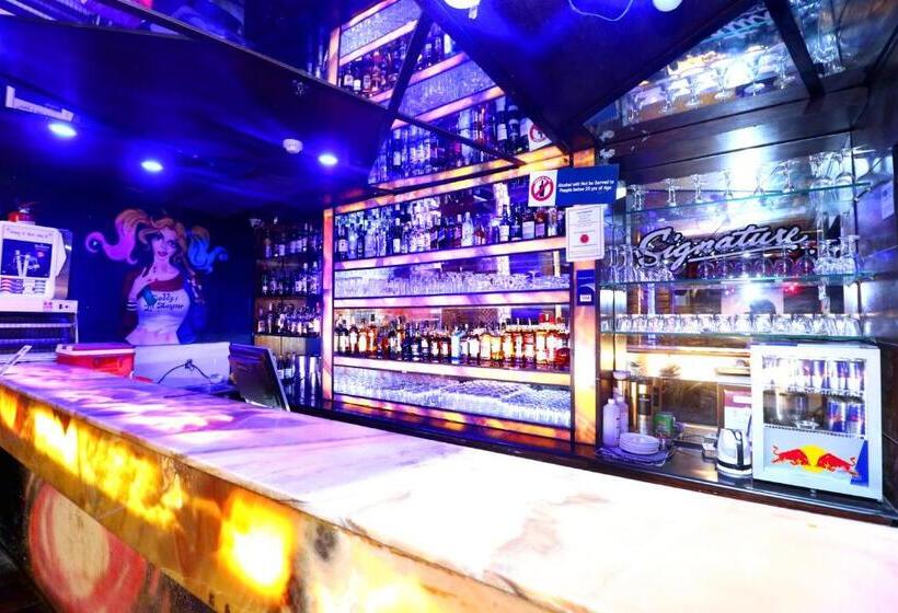 فندق City Heart Premium