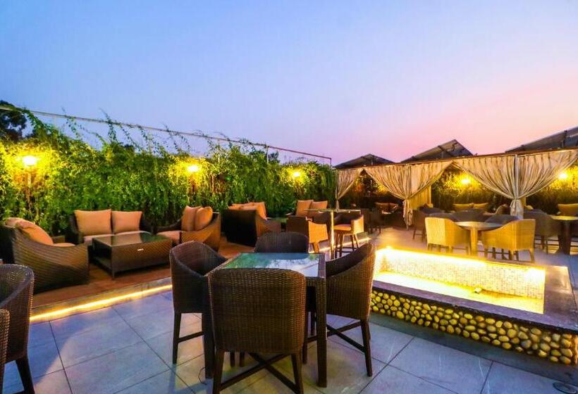 فندق City Heart Premium