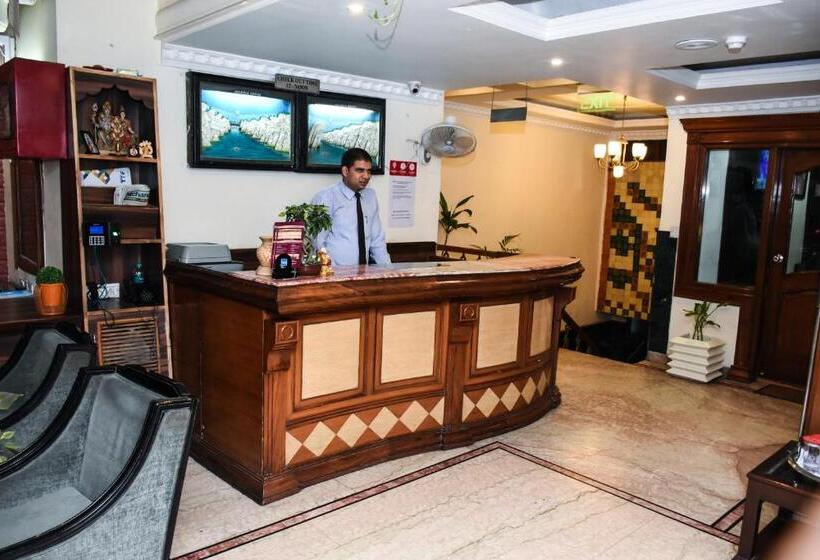 فندق City Heart Premium