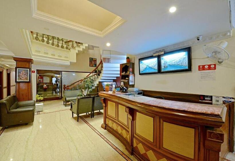 فندق City Heart Premium