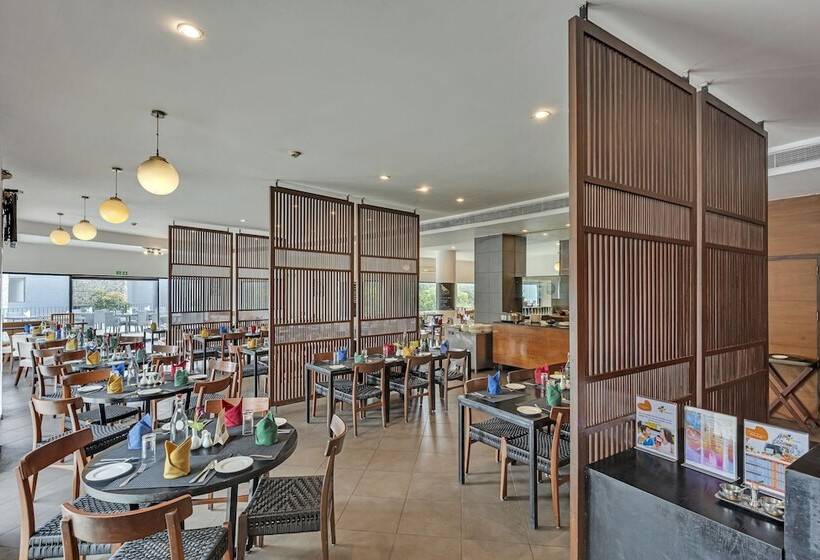 בית מלון כפרי Club Mahindra Corbett