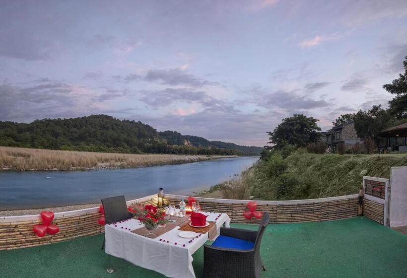 בית מלון כפרי Club Mahindra Corbett