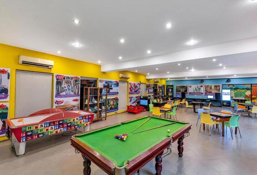 בית מלון כפרי Club Mahindra Corbett