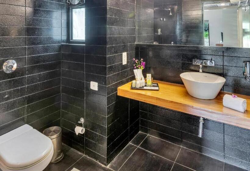 בית מלון כפרי Club Mahindra Corbett