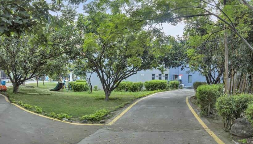 בית מלון כפרי Club Mahindra Corbett