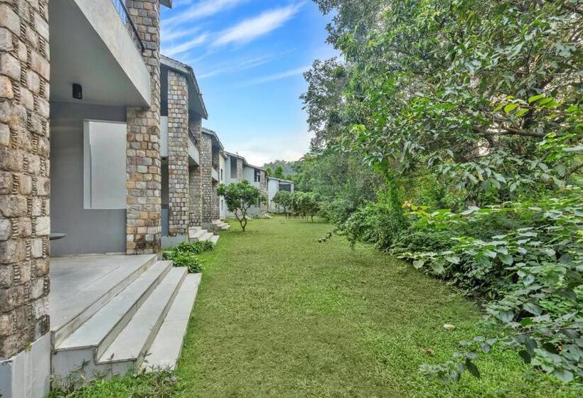 בית מלון כפרי Club Mahindra Corbett