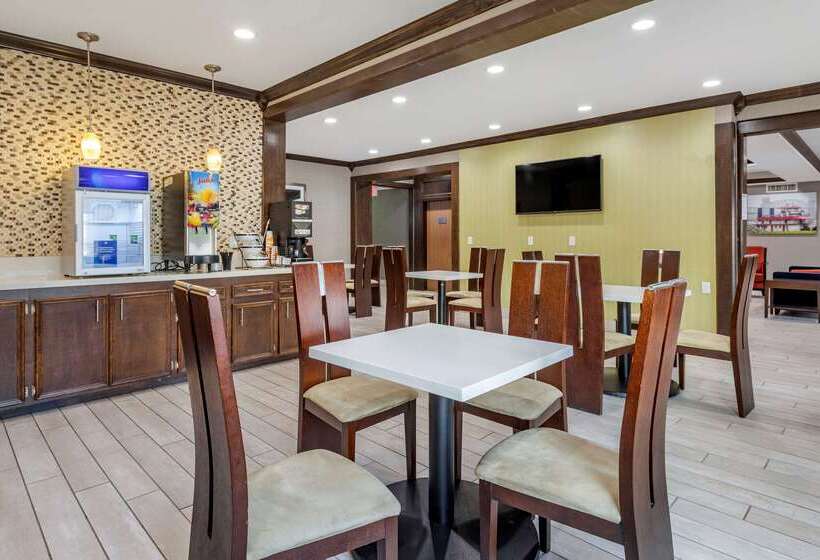 هتل Comfort Inn & Suites North Little Rock Jfk Blvd