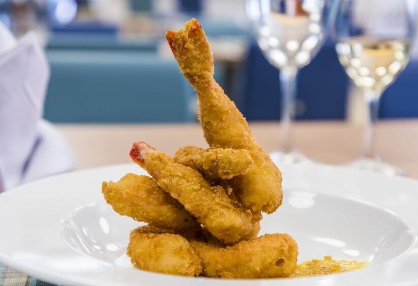 Отель Cosmos Pacifico