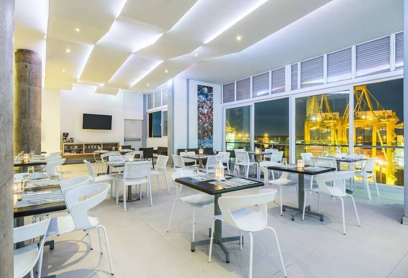 Отель Cosmos Pacifico