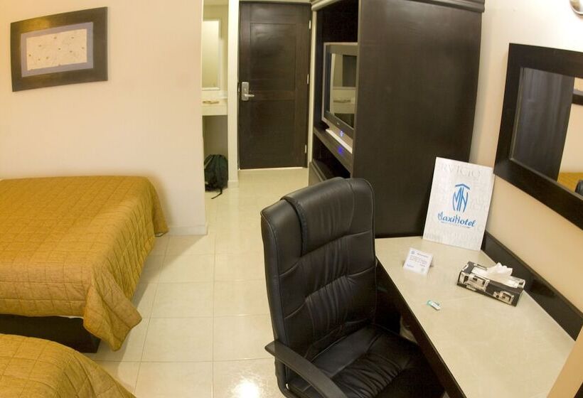 בית מלון כפרי El Mayo Inn