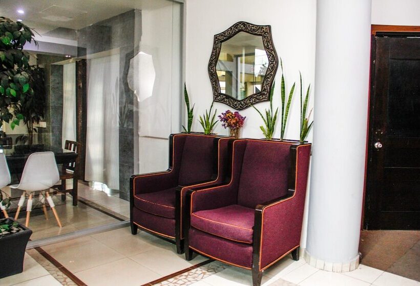 בית מלון כפרי El Mayo Inn