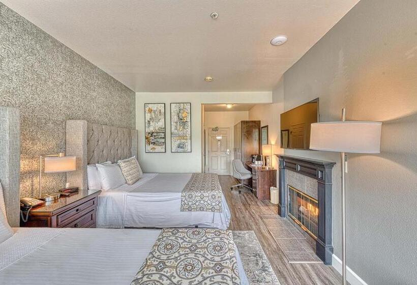 호텔 Geyserville Inn