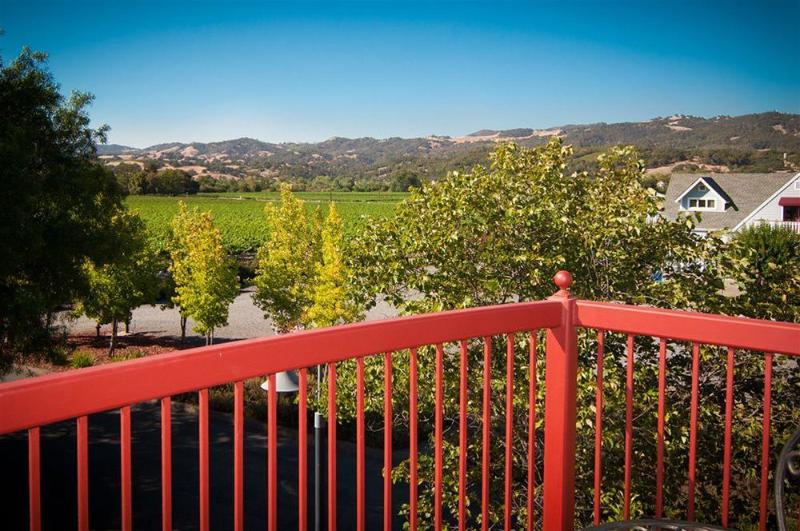 호텔 Geyserville Inn