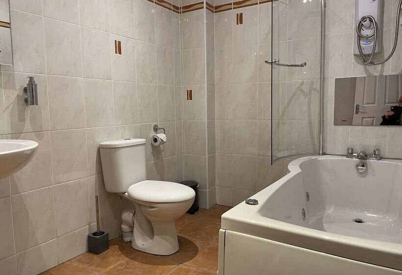 فندق Glazert Country House