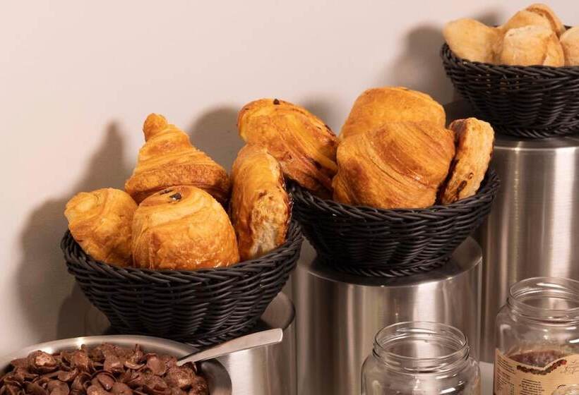 ホテル Grand Hôtel Lévêque