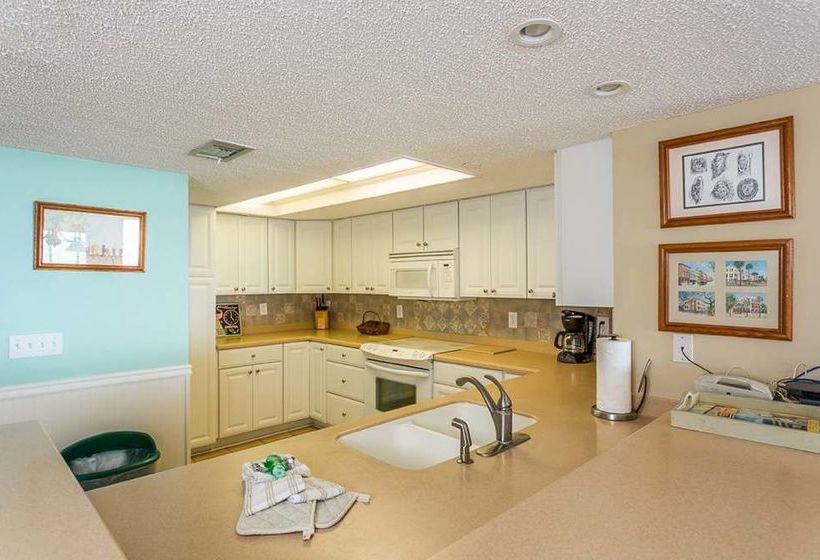 فندق Hodnett Cooper's North Breakers Condos